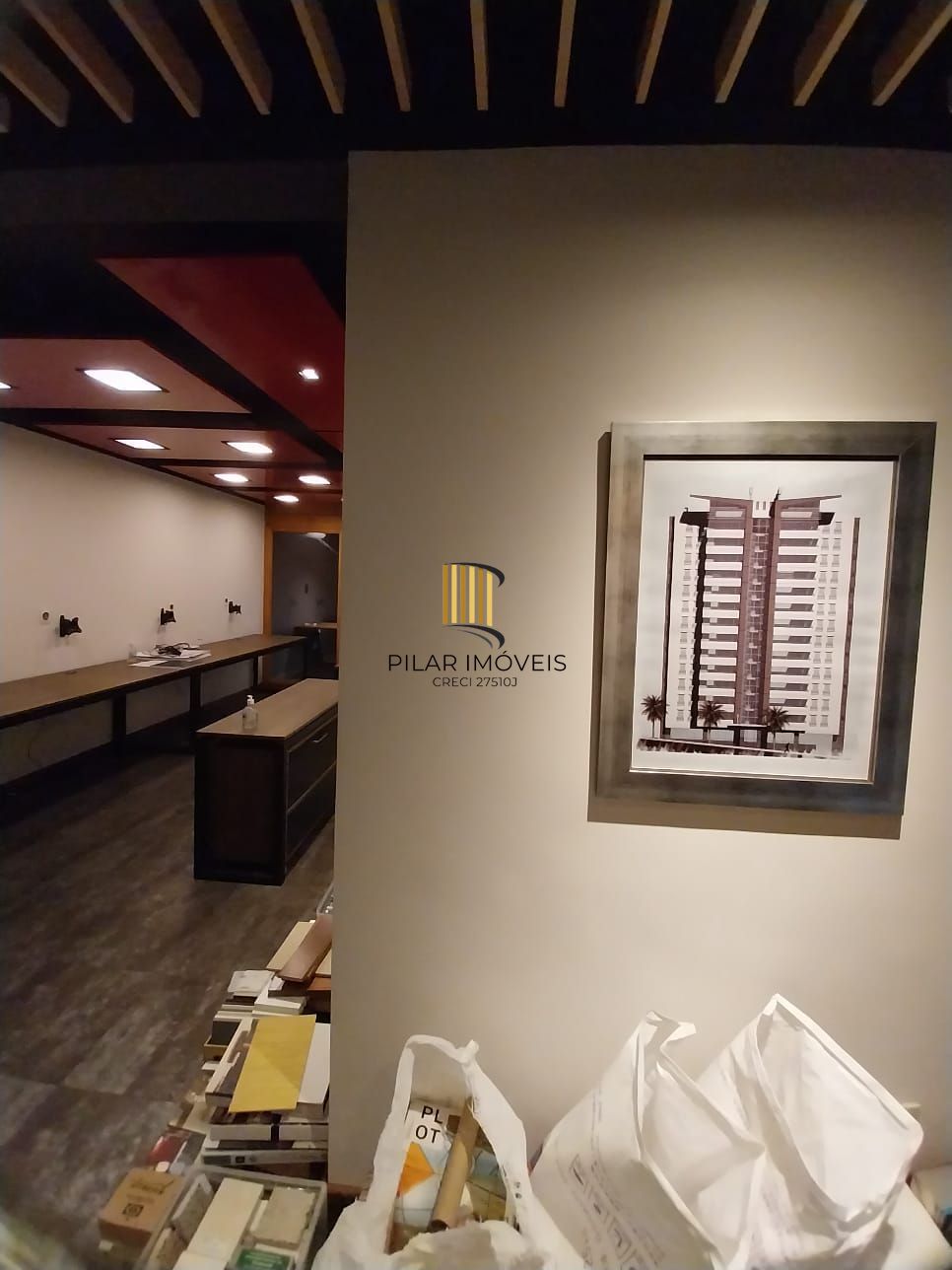 Sala comercial na Cidade Baixa, Porto Alegre, Preço baixo!