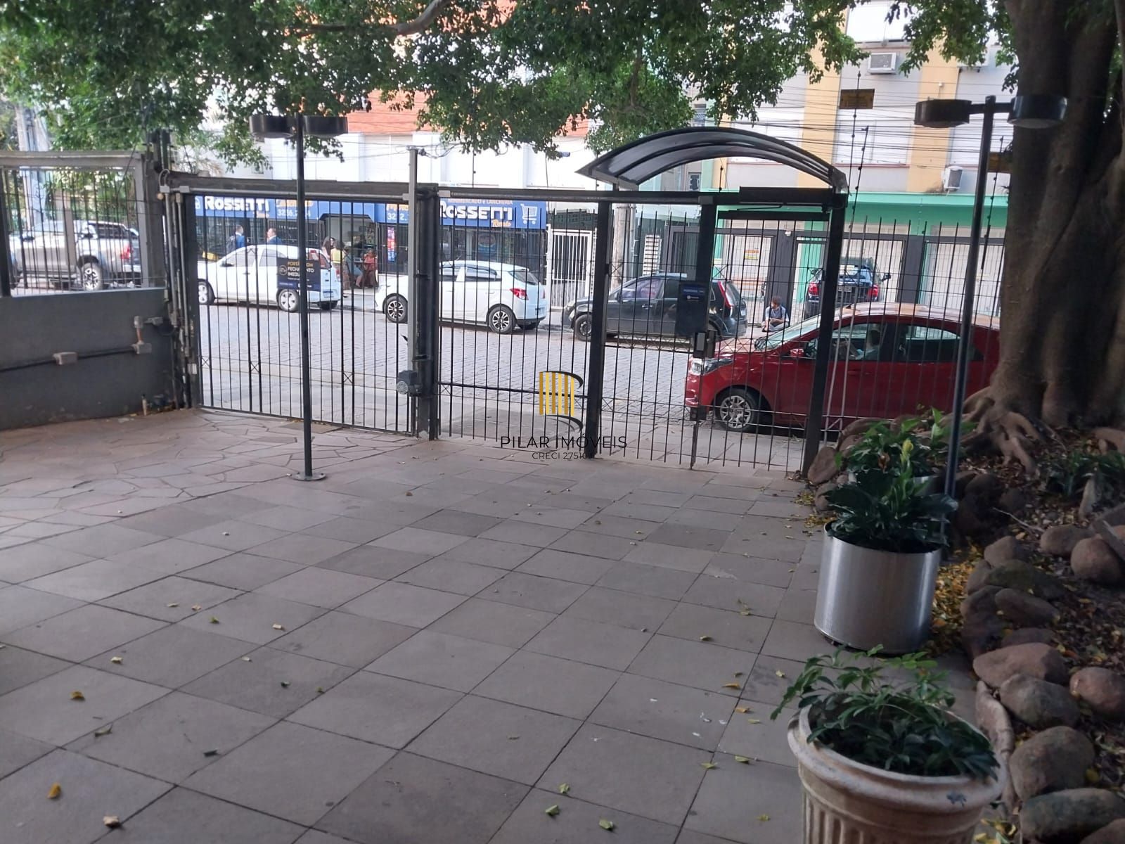 Excelente Conjunto Comercial com BOX, Zona dos Tribunais.