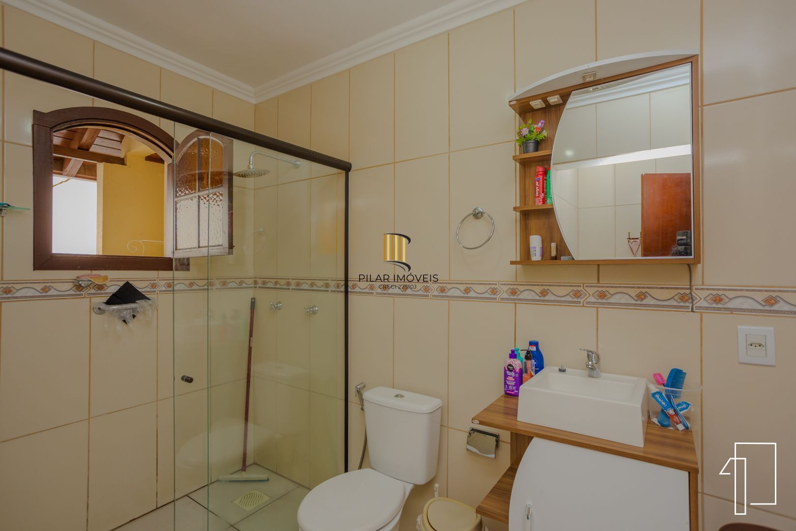 Oportunidade sobrado 2/3 pisos com 21D e 19 suítes - Jdm Botânico - P. Alegre.