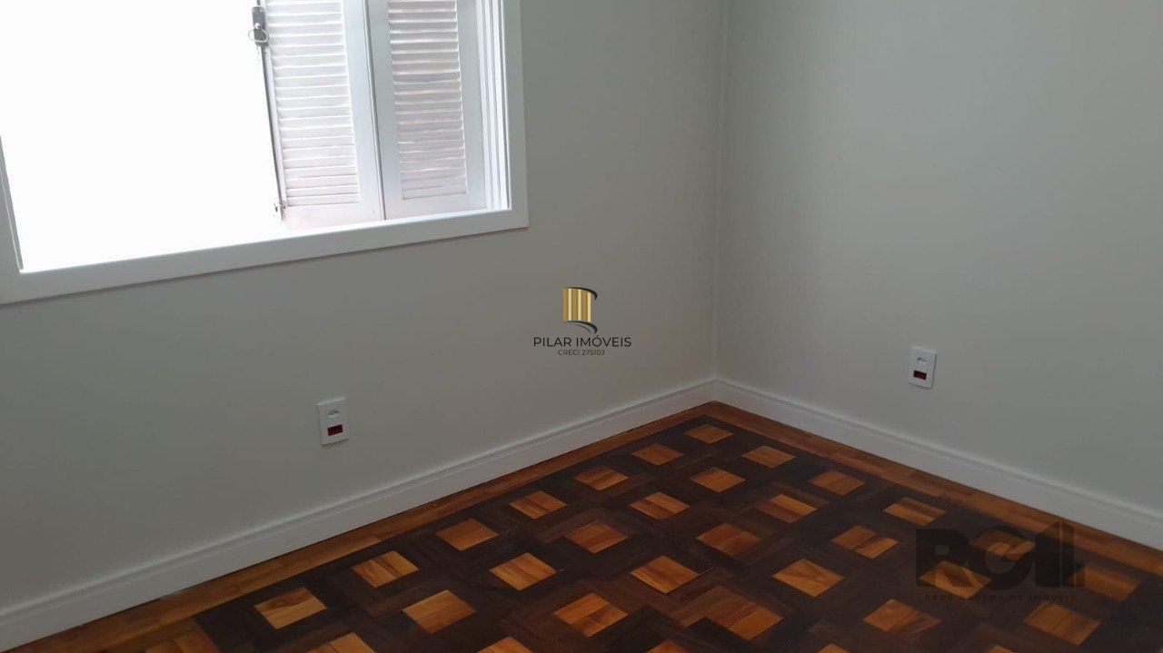 Apartamento 2 dormitórios no bairro Azenha