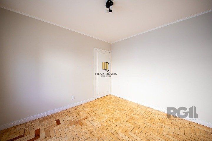 Compre belo apartamento com 141.03 m² privativos,reformado,frente,na  Bordini