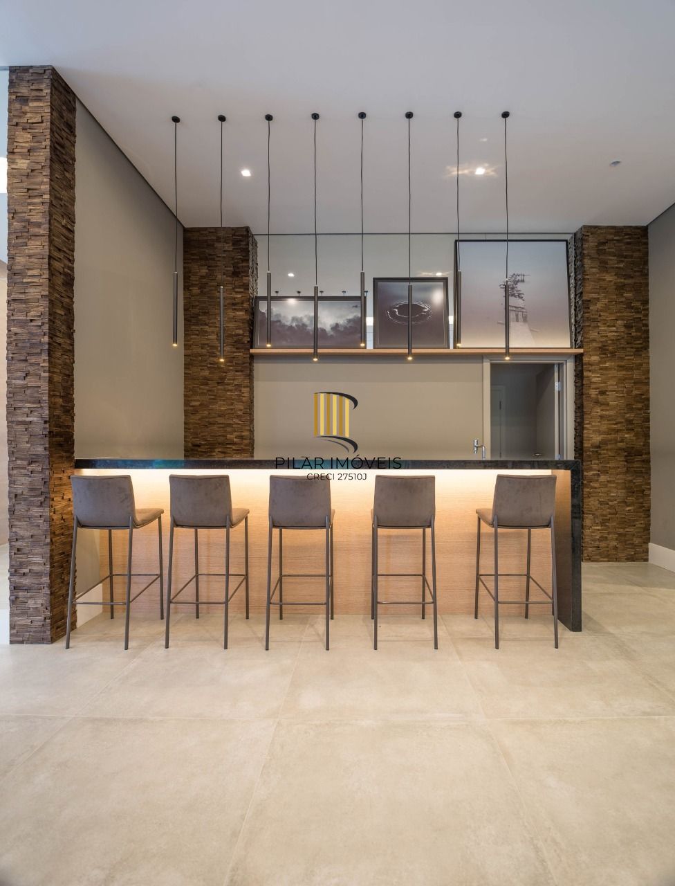 Apartamento para Venda - 307.61m², 3 dormitórios, sendo 3 suites, 4 vagas - Jardim Europa