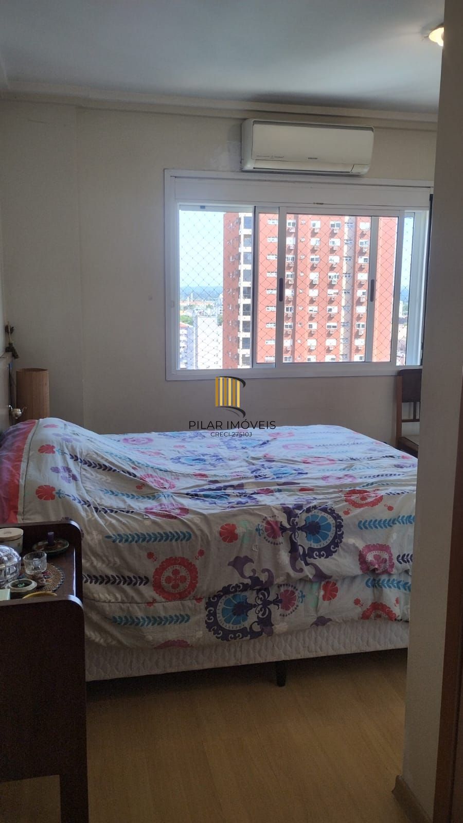 EXCELENTE, ApTº 3 Dormitórios, 1 Suíte, 2 vagas, no centro, São Leopoldo. Preço Baixo