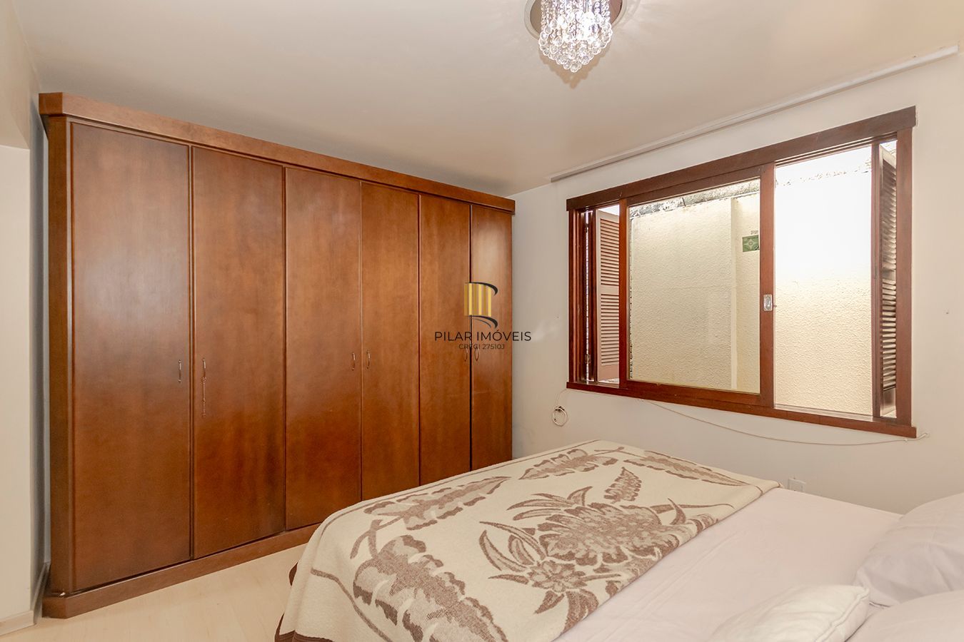 Bela residência,mobiliada e ampla com 222 M2 à venda com EXCLUSIVIDADE !