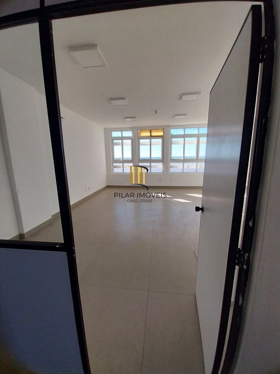 Excelente 3 salas conjugadas 169,9 m² Centro Porto Alegre
