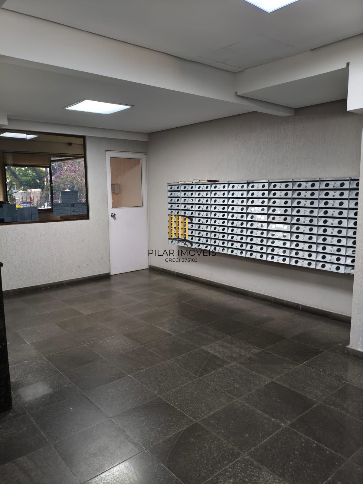 Oportunidade 2D, 2 Banheiros - Cidade Baixa - Porto Alegre - Preço Atrativo