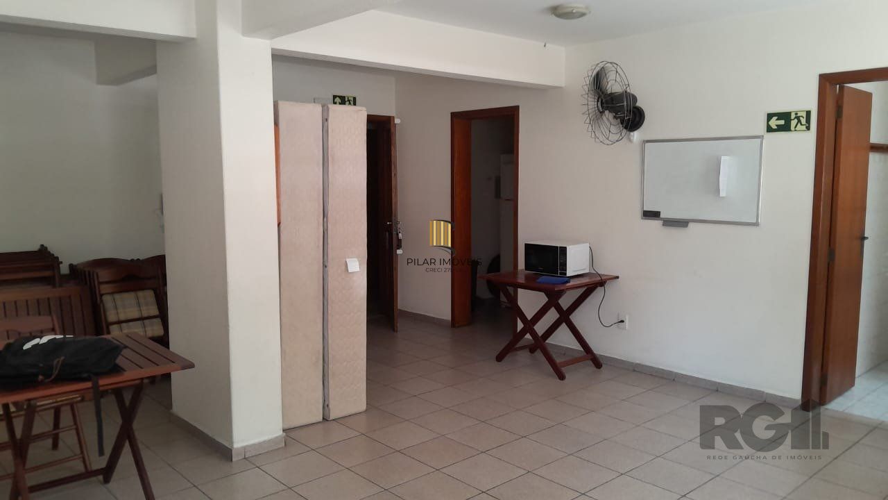 Apartamento 1 dormitório,andar alto,na Coronel Genuíno,com box