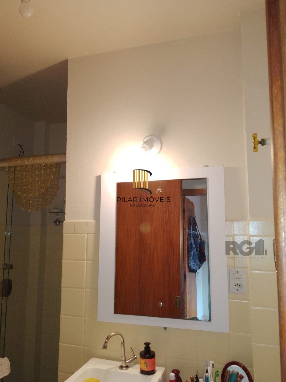 Apartamento 2 Dormitórios,frente,Bairro Cidade Baixa