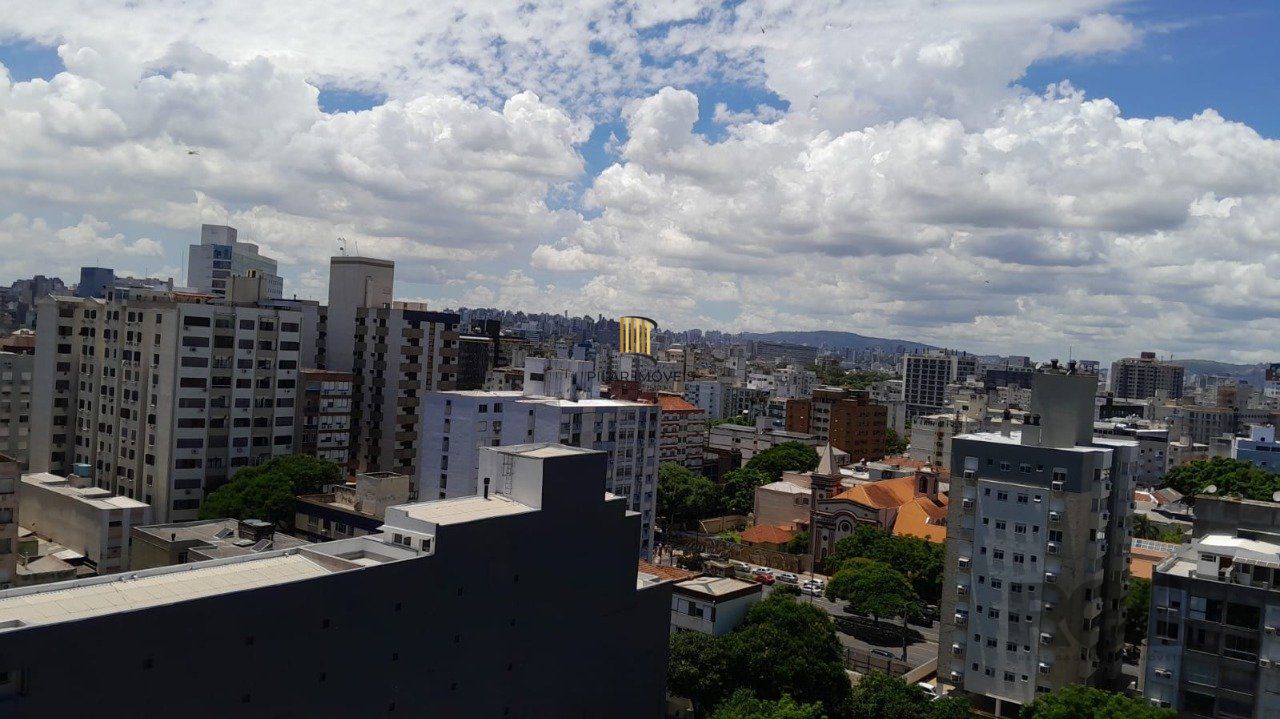 Apartamento 1 dormitório,andar alto,na Coronel Genuíno,com box