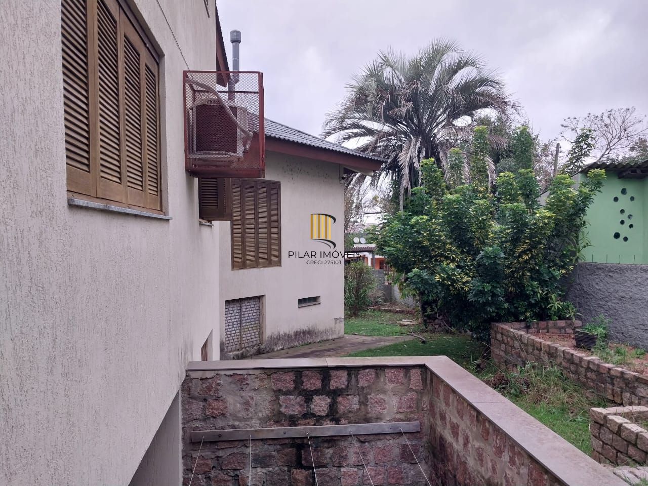 Casa ampla 5 D E 4 Banheiros, 2 vagas - Sta Tereza - Porto Alegre