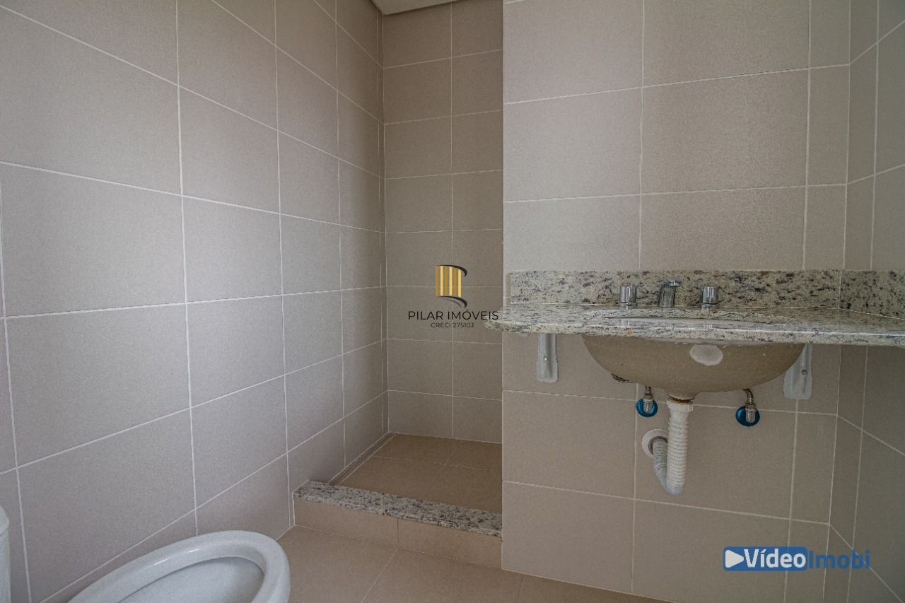 Apartamento, 78.4m², 2 dormitórios, sendo 2 suites, 1 vaga, Petrópolis