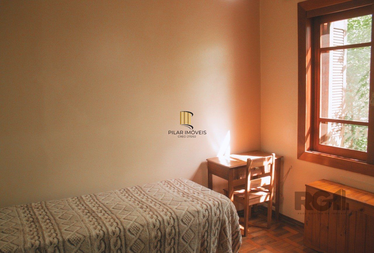 Apartamento 2 dormitórios,na república,próximo Rua Lima e Silva