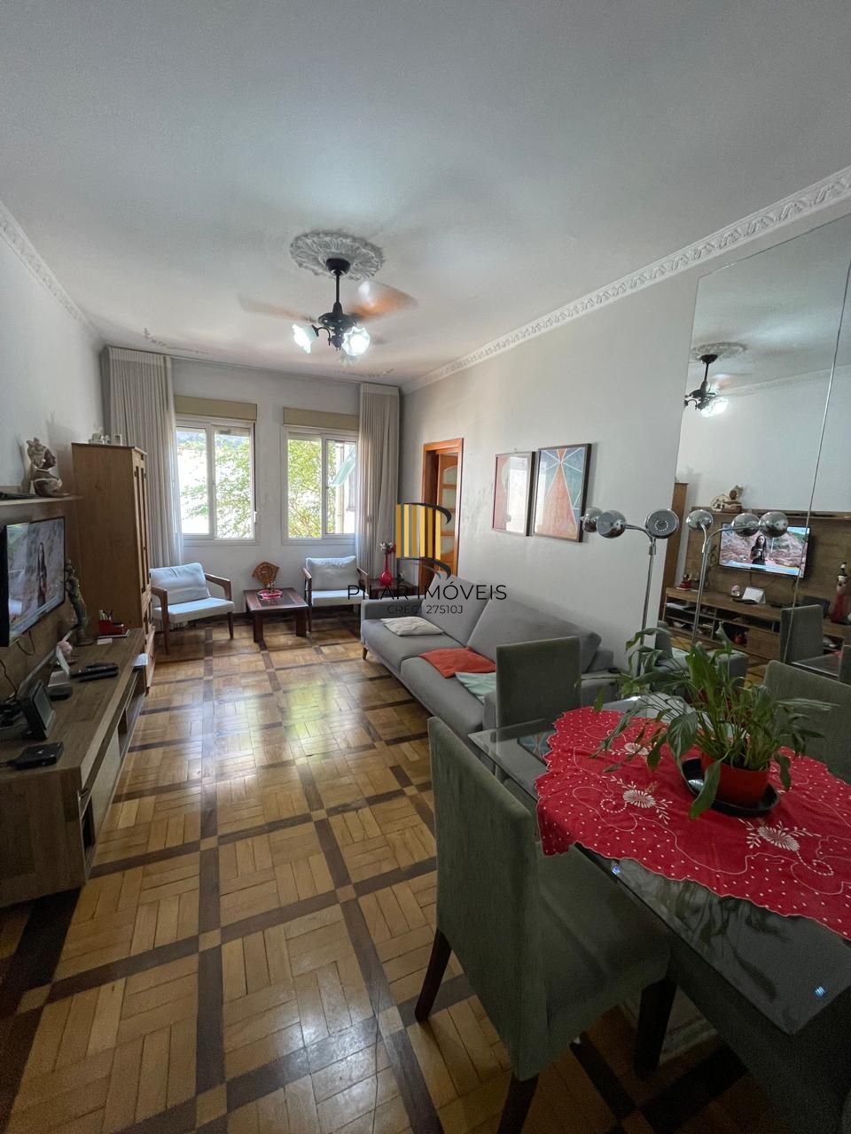 Apartamento 3 dormitórios no bairro Azenha