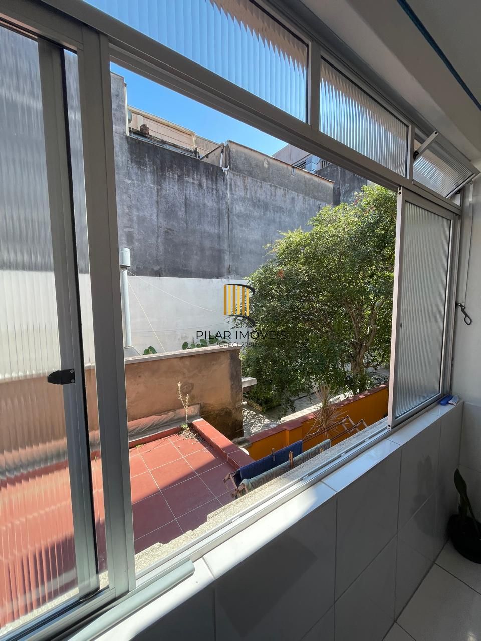 Apartamento 3 dormitórios no bairro Azenha
