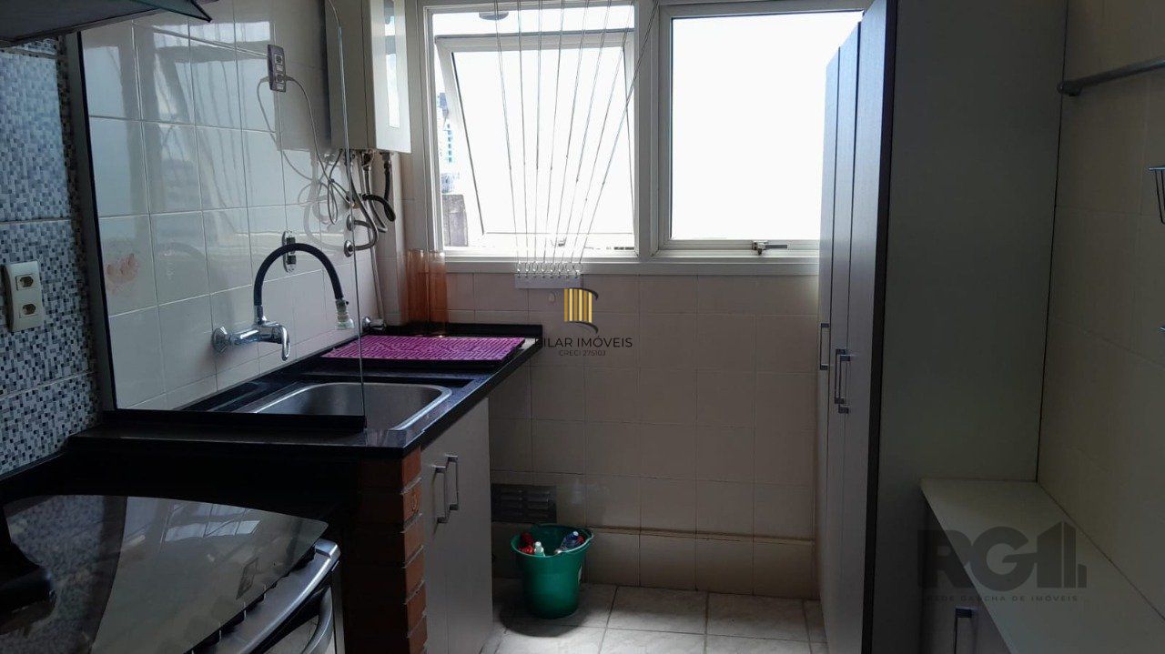 Apartamento 1 dormitório,andar alto,na Coronel Genuíno,com box