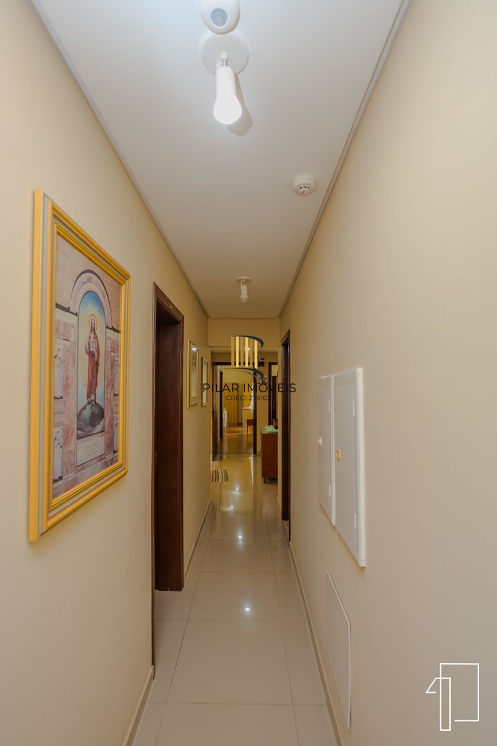 Oportunidade sobrado 2/3 pisos com 21D e 19 suítes - Jdm Botânico - P. Alegre.