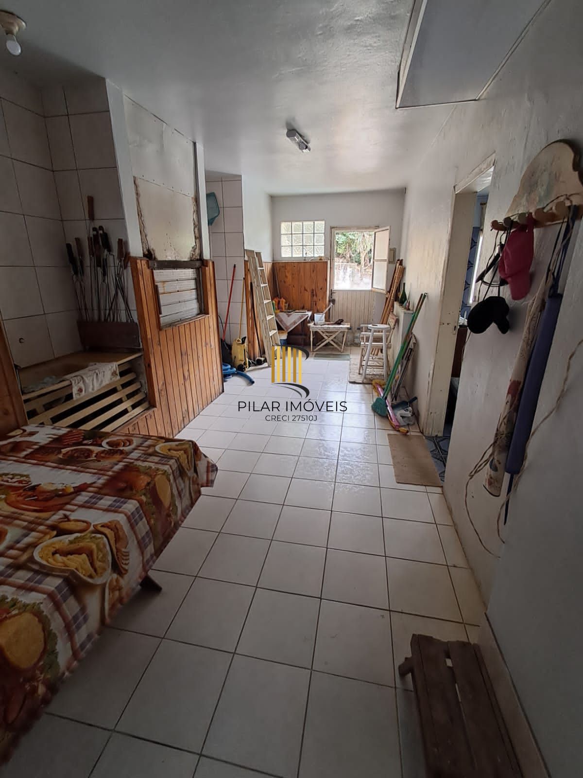 Sítio à Venda com 1390m² e 3 dormitórios,sendo 1 suíte, por R$ 198.000