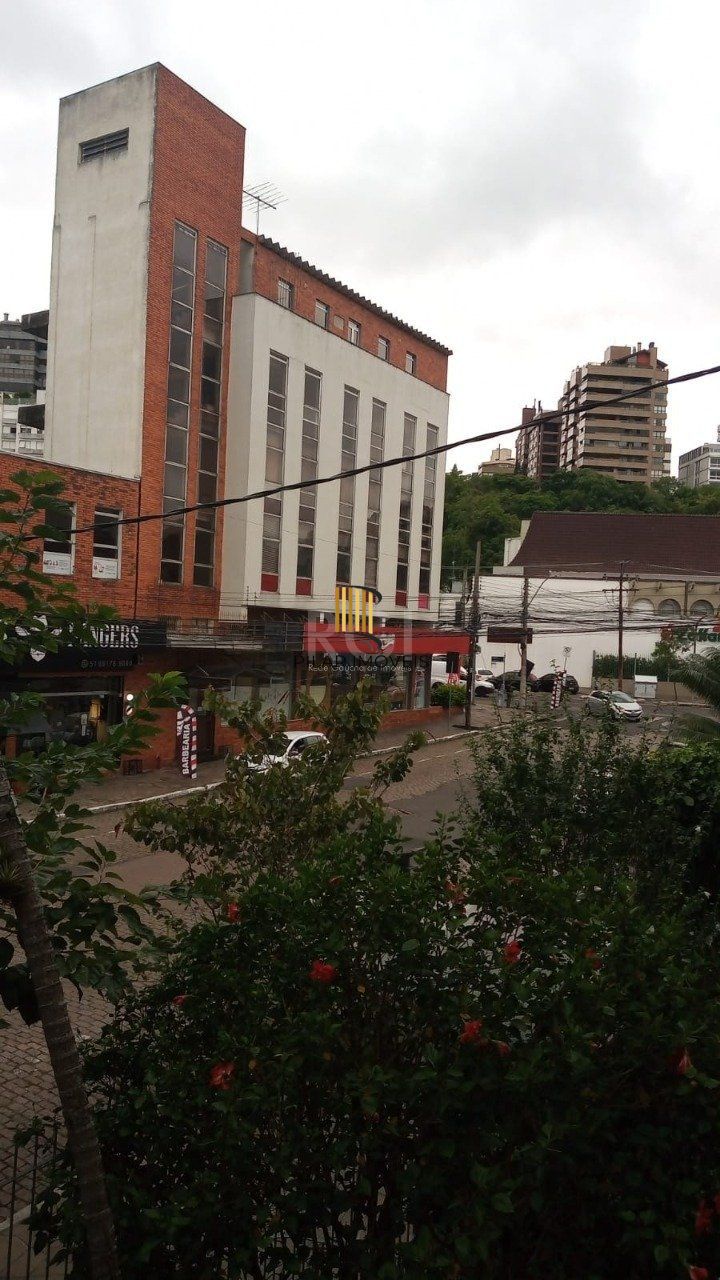 Apartamento 3 Dormitório(s) Bairro Floresta