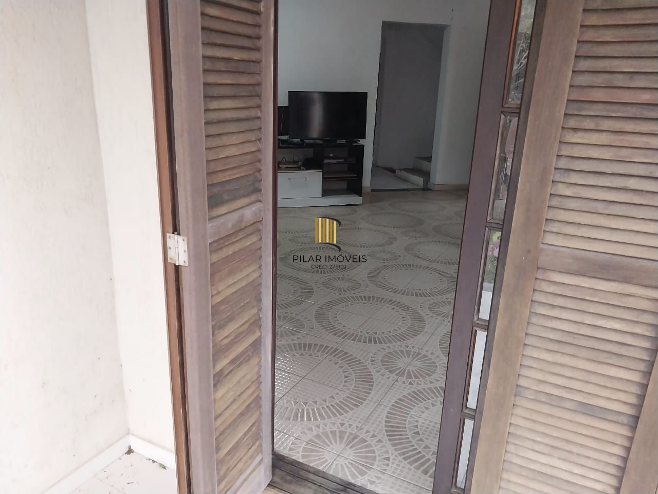 Casa ampla 5 D E 4 Banheiros, 2 vagas - Sta Tereza - Porto Alegre