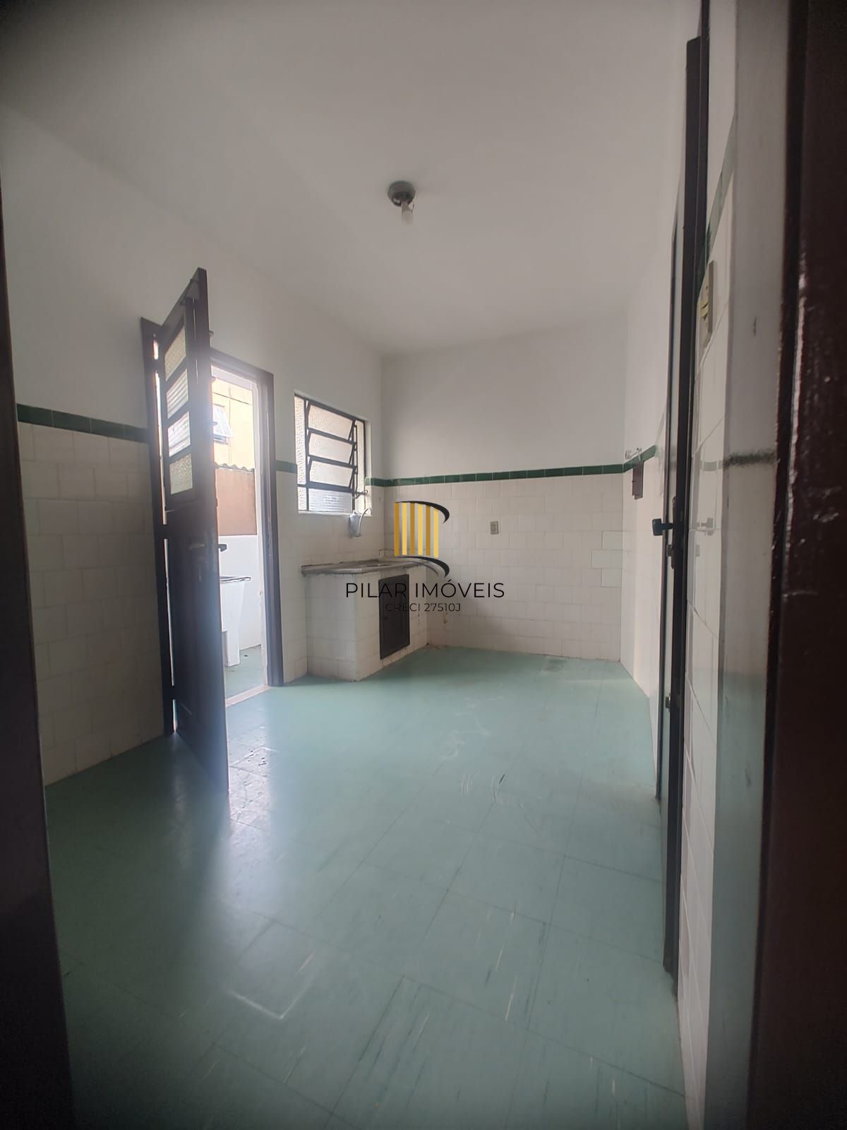 Apartamento 2 dormitórios no bairro Menino Deus