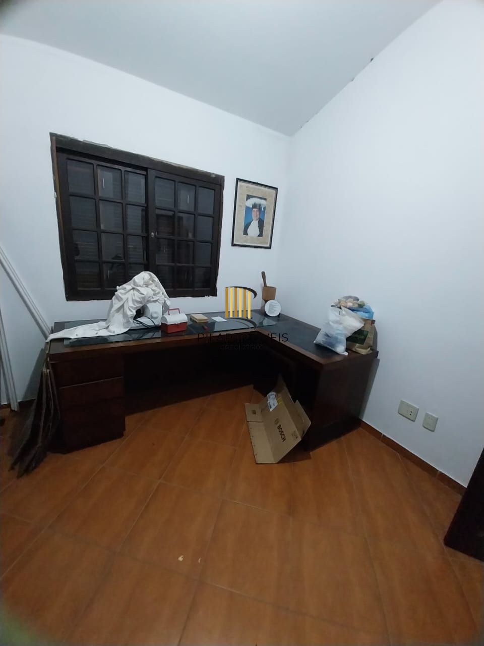 Casa ampla 5 D E 4 Banheiros, 2 vagas - Sta Tereza - Porto Alegre