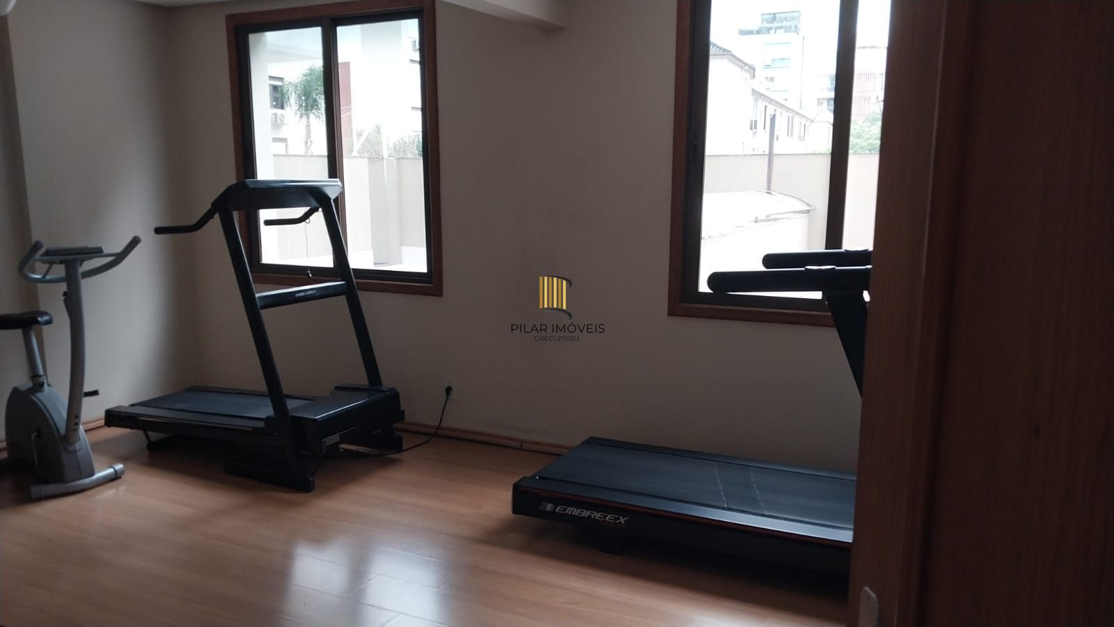 Excelente OPORTUNIDADE! Apto 3 quartos (1 suite) 2 banheiros, com infraestutura de club e Home Office!
