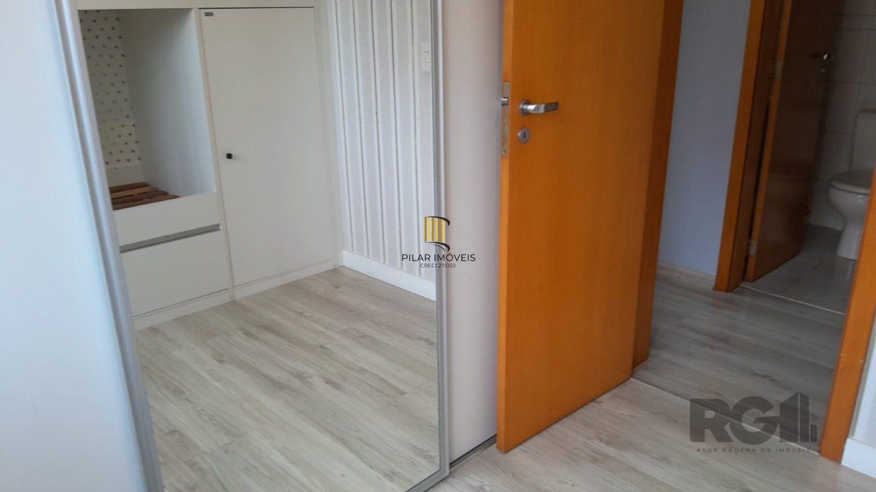 Apartamento semi- mobiliado 02 dormitórios, 01 suíte,andar alto,na Cidade Baixa