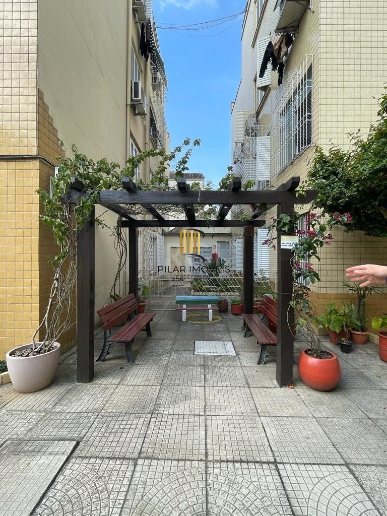 Apartamento para Venda - 65.26m², 2 dormitórios, Floresta