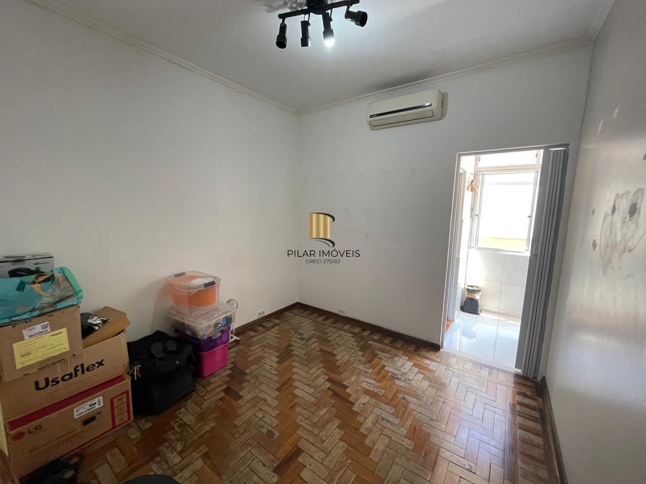 Apartamento 3 dormitórios no bairro Azenha