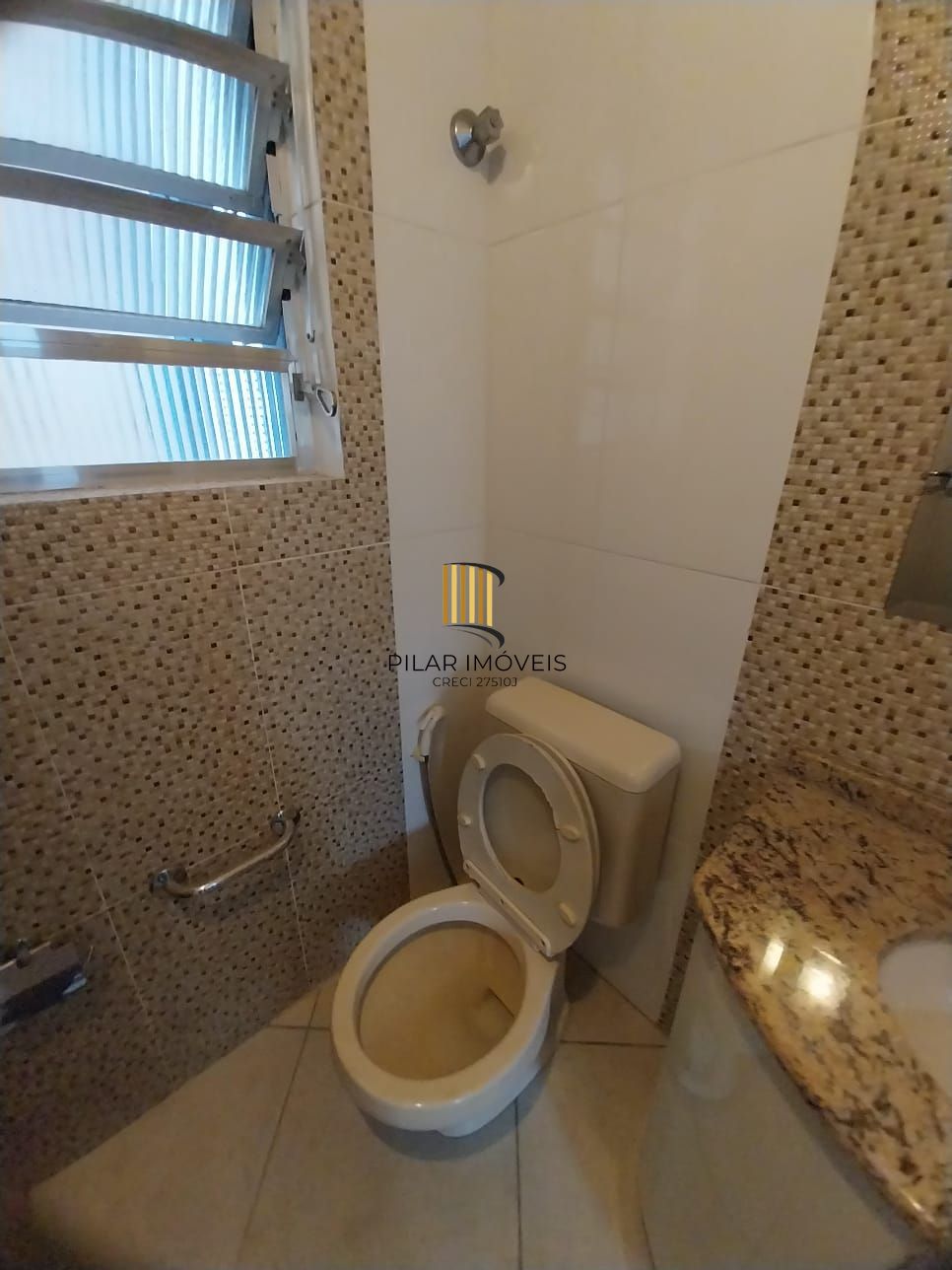 Apart 2D, Semimobiliado, 75,68 m², Cidade Baixa