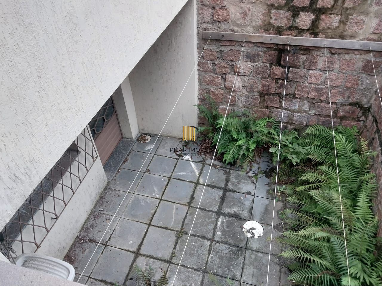 Casa ampla 5 D E 4 Banheiros, 2 vagas - Sta Tereza - Porto Alegre