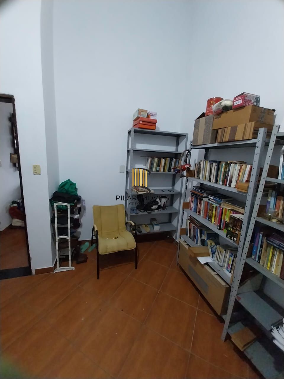 Casa ampla 5 D E 4 Banheiros, 2 vagas - Sta Tereza - Porto Alegre