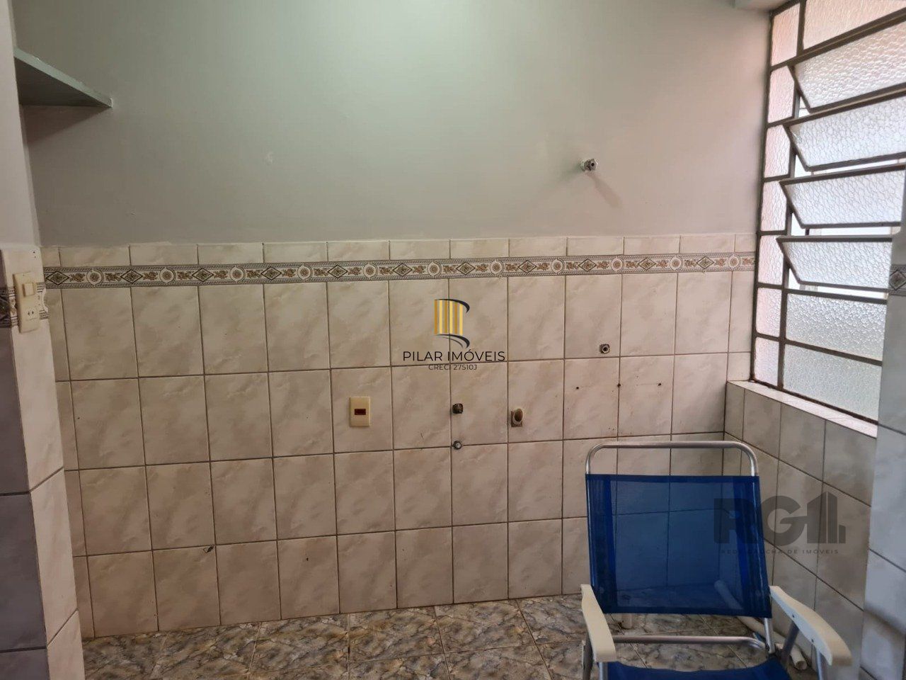 Apartamento à venda no bairro Santa Tereza, em Porto Alegre. Localizado na Rua Orfanotrófio