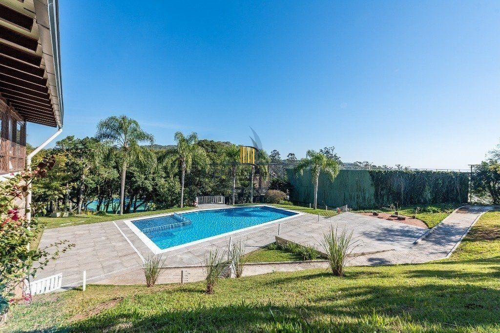 Casa 3 dormitórios no bairro Cavalhada