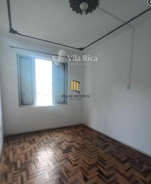 Excelente e amplo apartamento 2D desocupado na Cidade Baixa, Porto Alegre, Preço Atrativo.