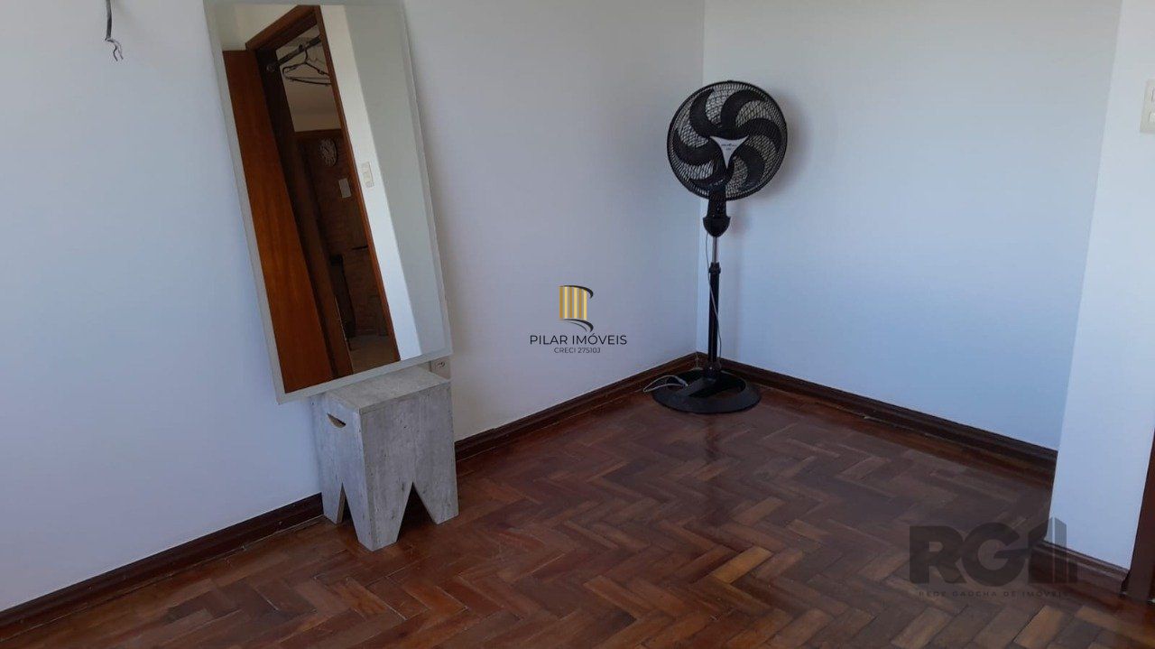 Apartamento 1 dormitório,andar alto,na Coronel Genuíno,com box