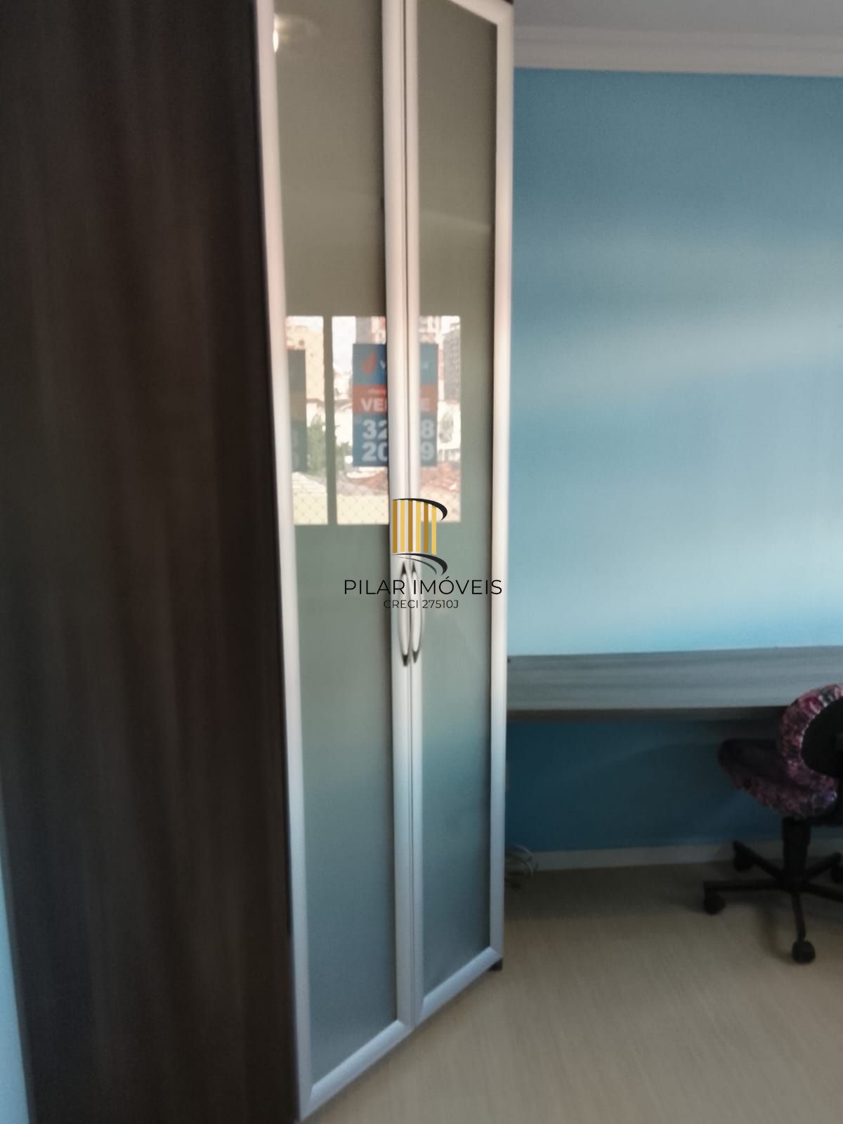 Excelente Apartamento 3D, transformado em 2D, closet mobiliado c/ vaga - Cidade Baixa - Preço Atrativo