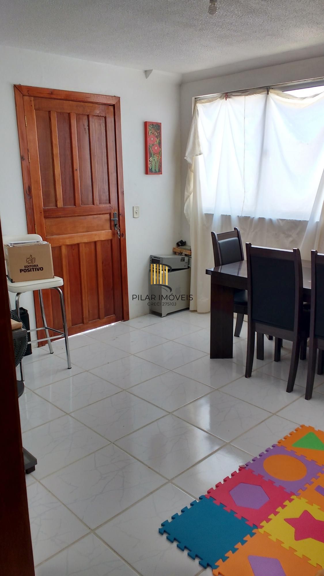 Apartamento com vaga coberta