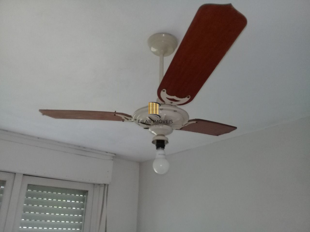 Apartamento 2 dormitórios no bairro Camaquã