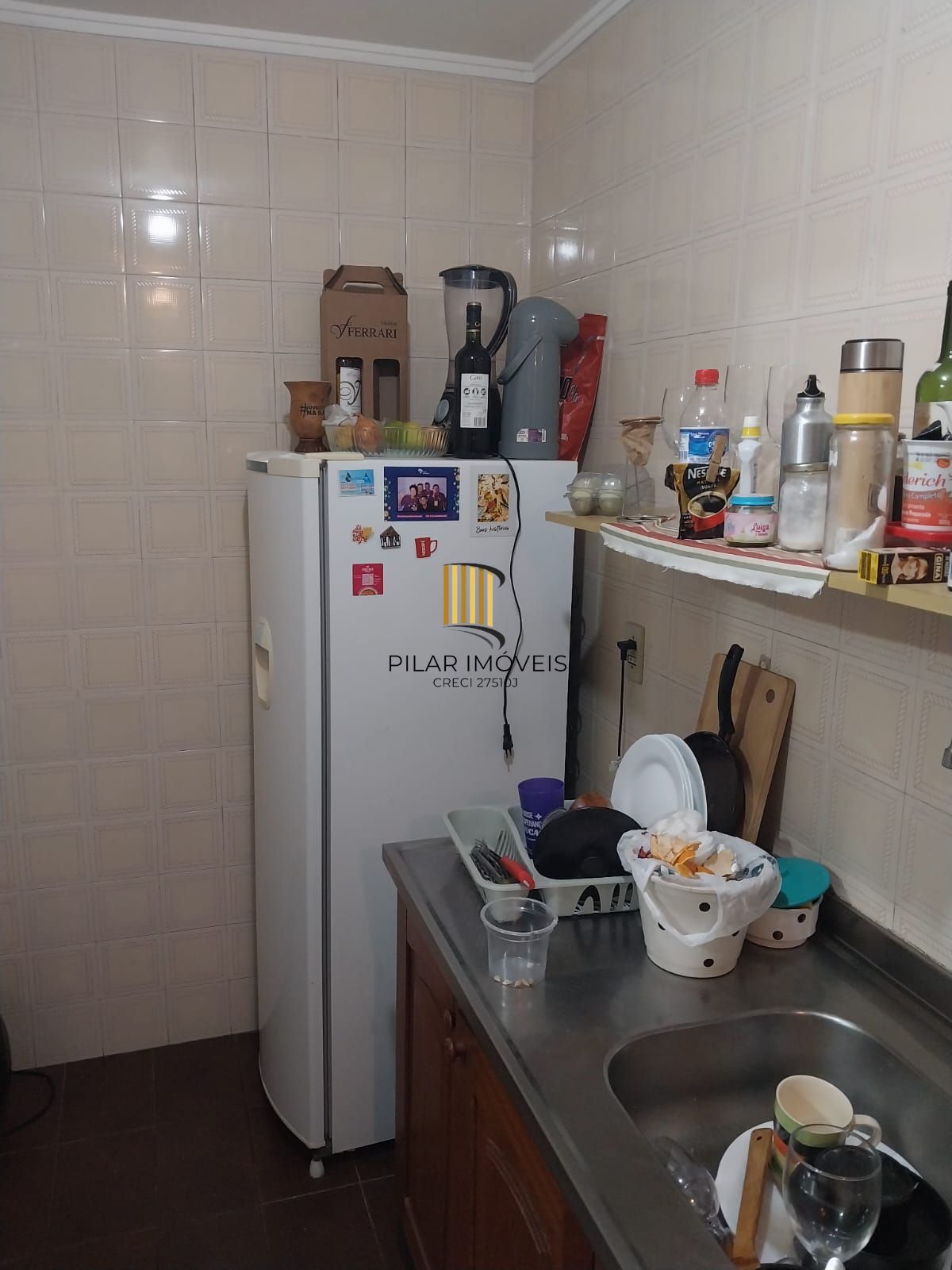 Excelente apartamento, Centro Histórico, de frente, andar alto.