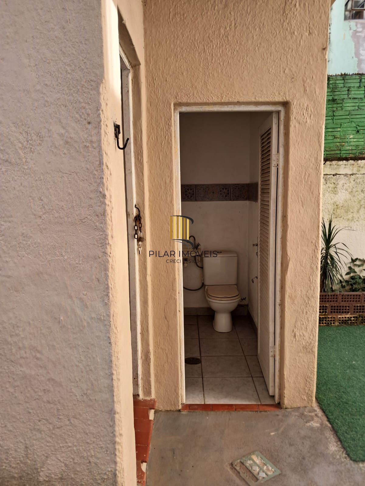 2D Térreo com dependência externa e pátio.  67,45m² Auxiliadora - Preço convidativo!