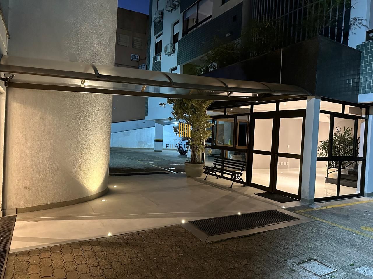 Apartamento 2 dormitórios no bairro Centro Histórico