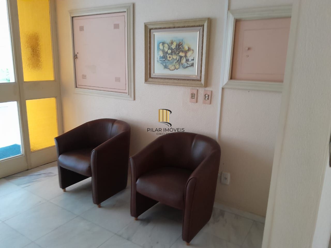 Ótimo apartamento,2 quartos, totalmente reformado, 2boxes escriturados