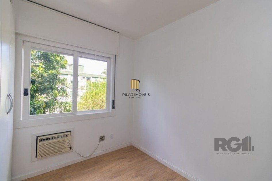 Apartamento 2 Dormitórios,Suíte,Elevador e Garagem no  Bairro Santana