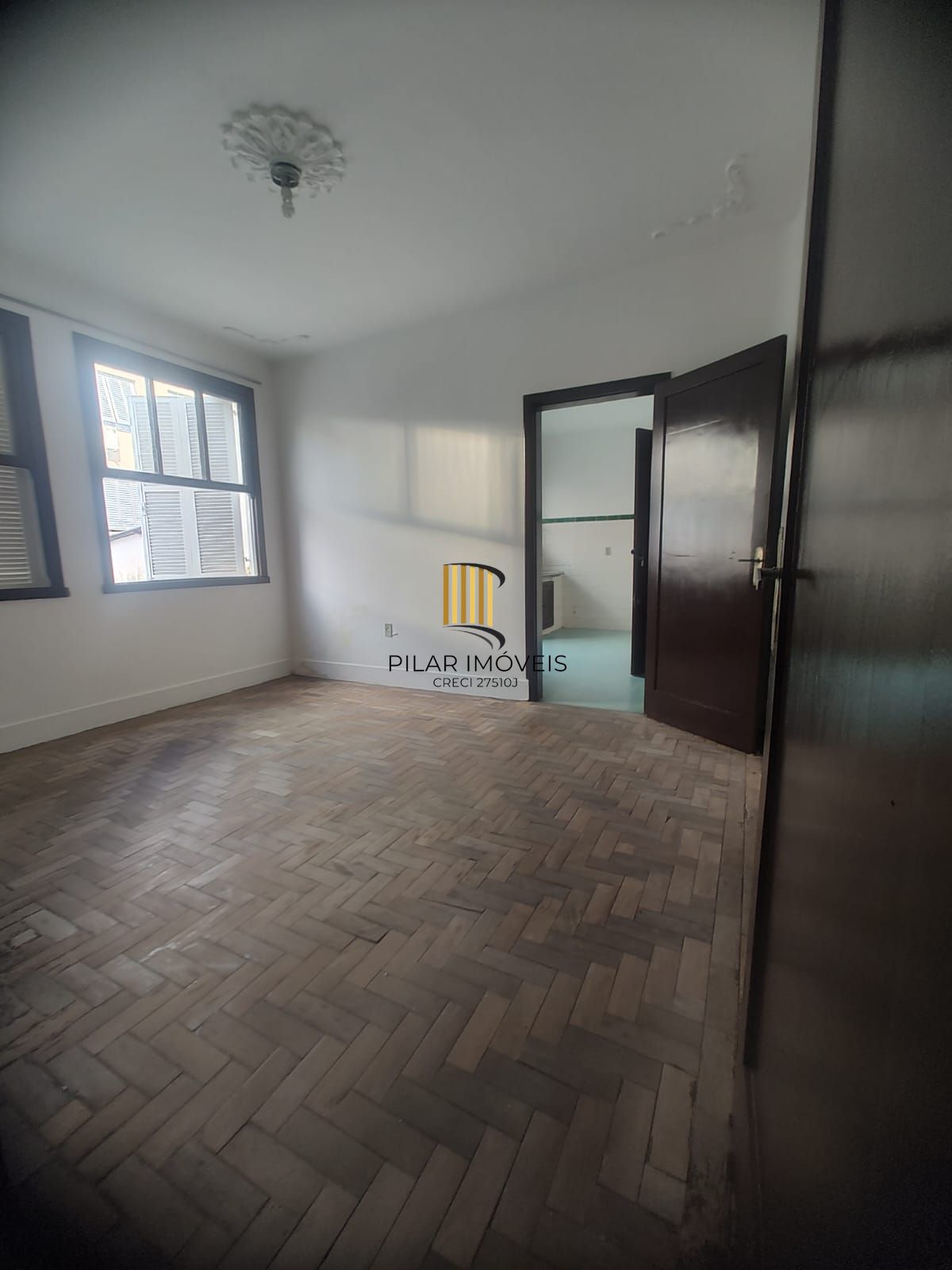 Apartamento 2 dormitórios no bairro Menino Deus