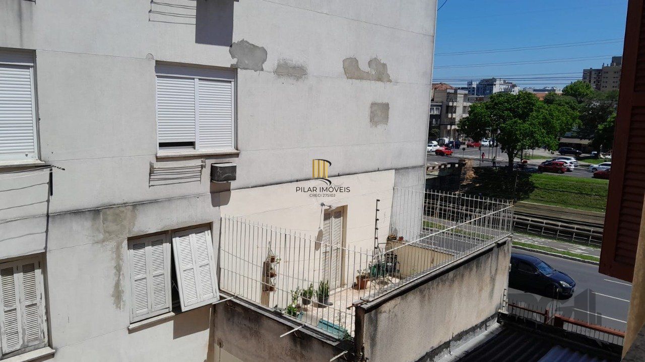 Apartamento 2 dormitórios no bairro Azenha