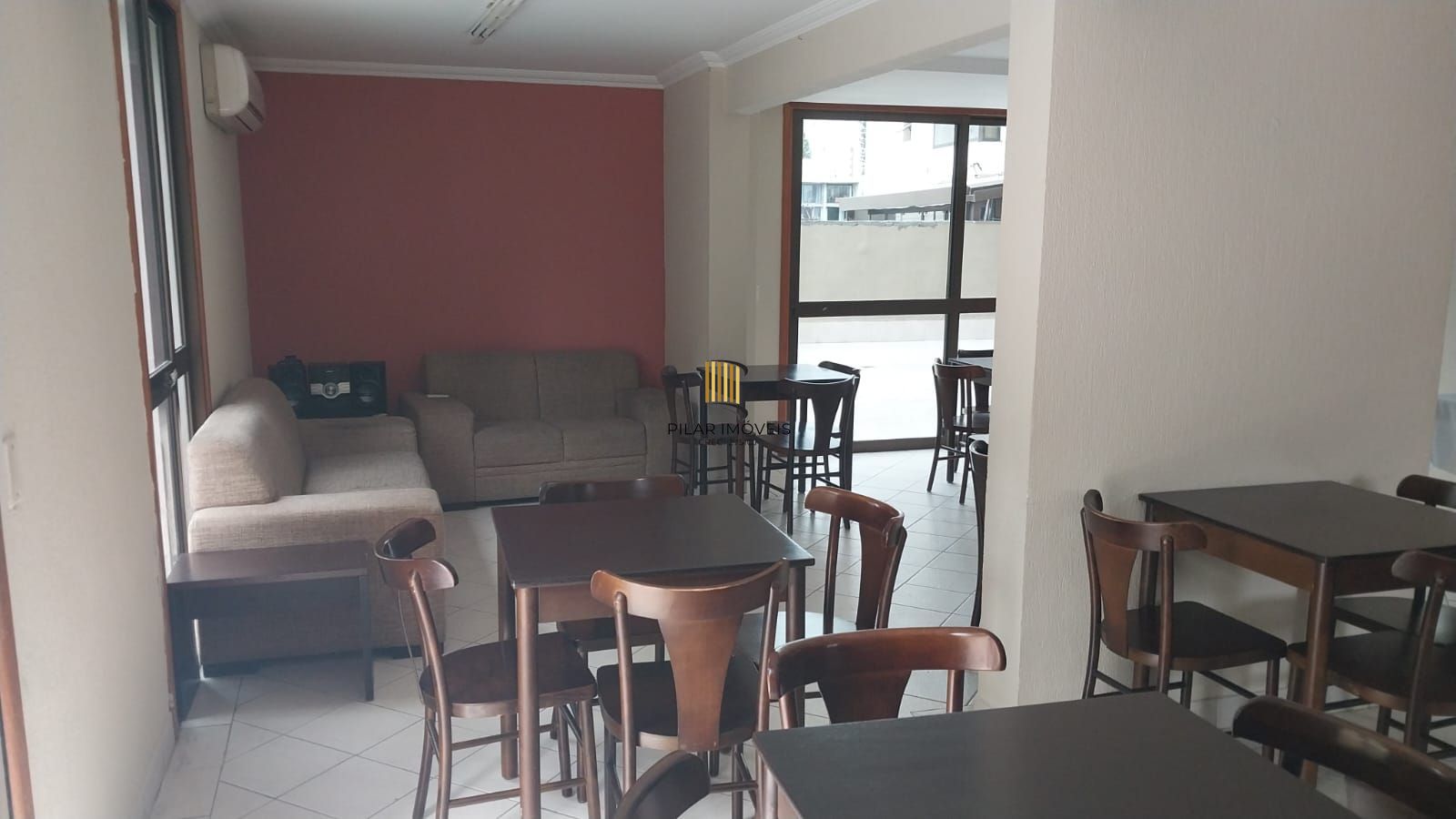 Excelente OPORTUNIDADE! Apto 3 quartos (1 suite) 2 banheiros, com infraestutura de club e Home Office!