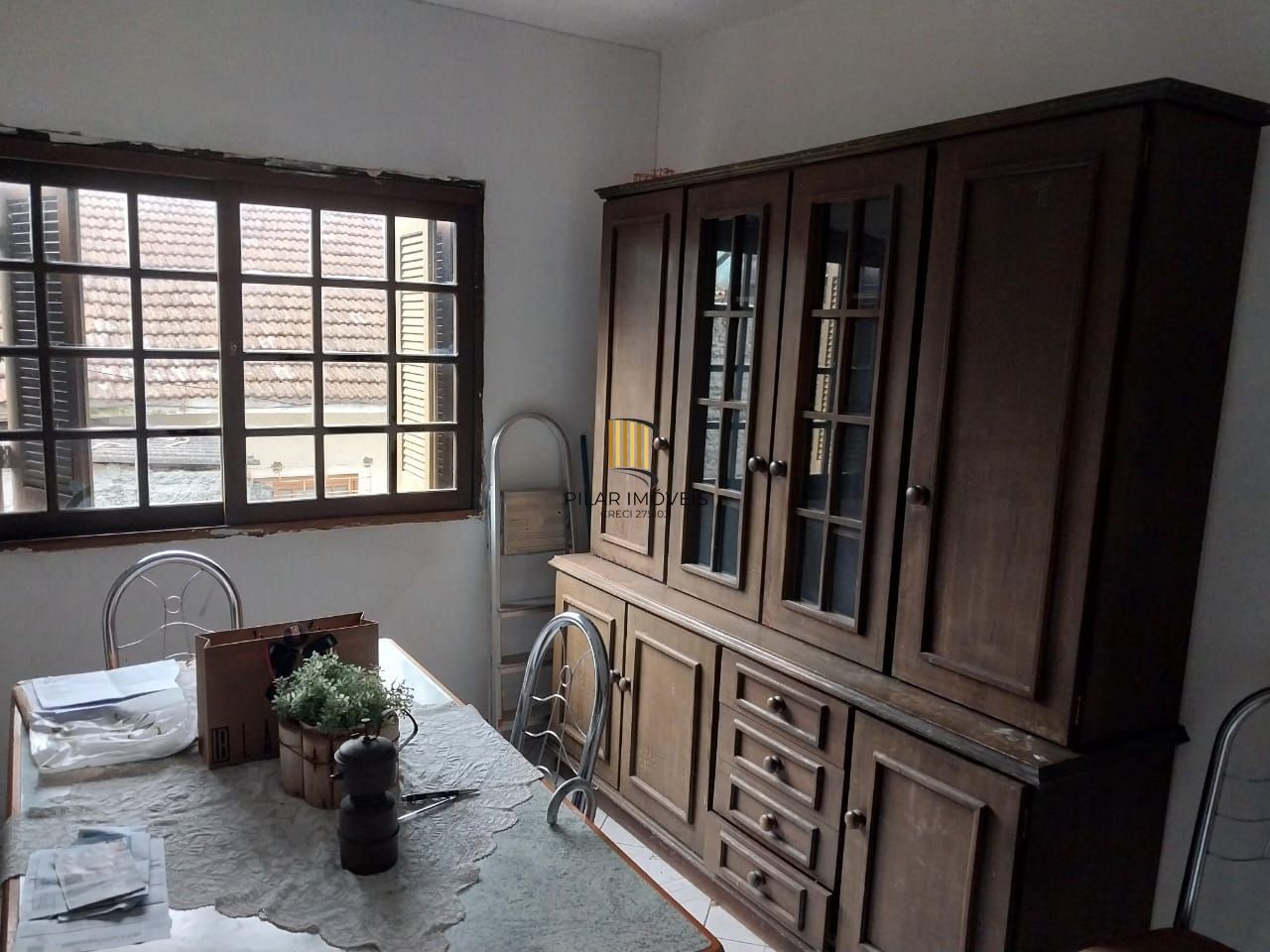 Casa ampla 5 D E 4 Banheiros, 2 vagas - Sta Tereza - Porto Alegre