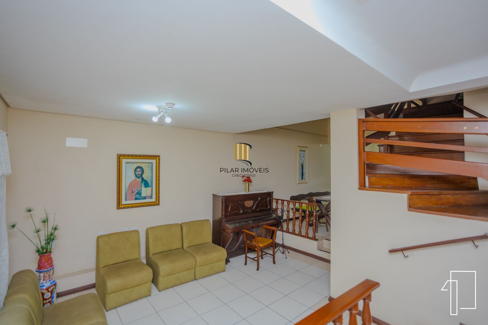 Oportunidade sobrado 2/3 pisos com 21D e 19 suítes - Jdm Botânico - P. Alegre.