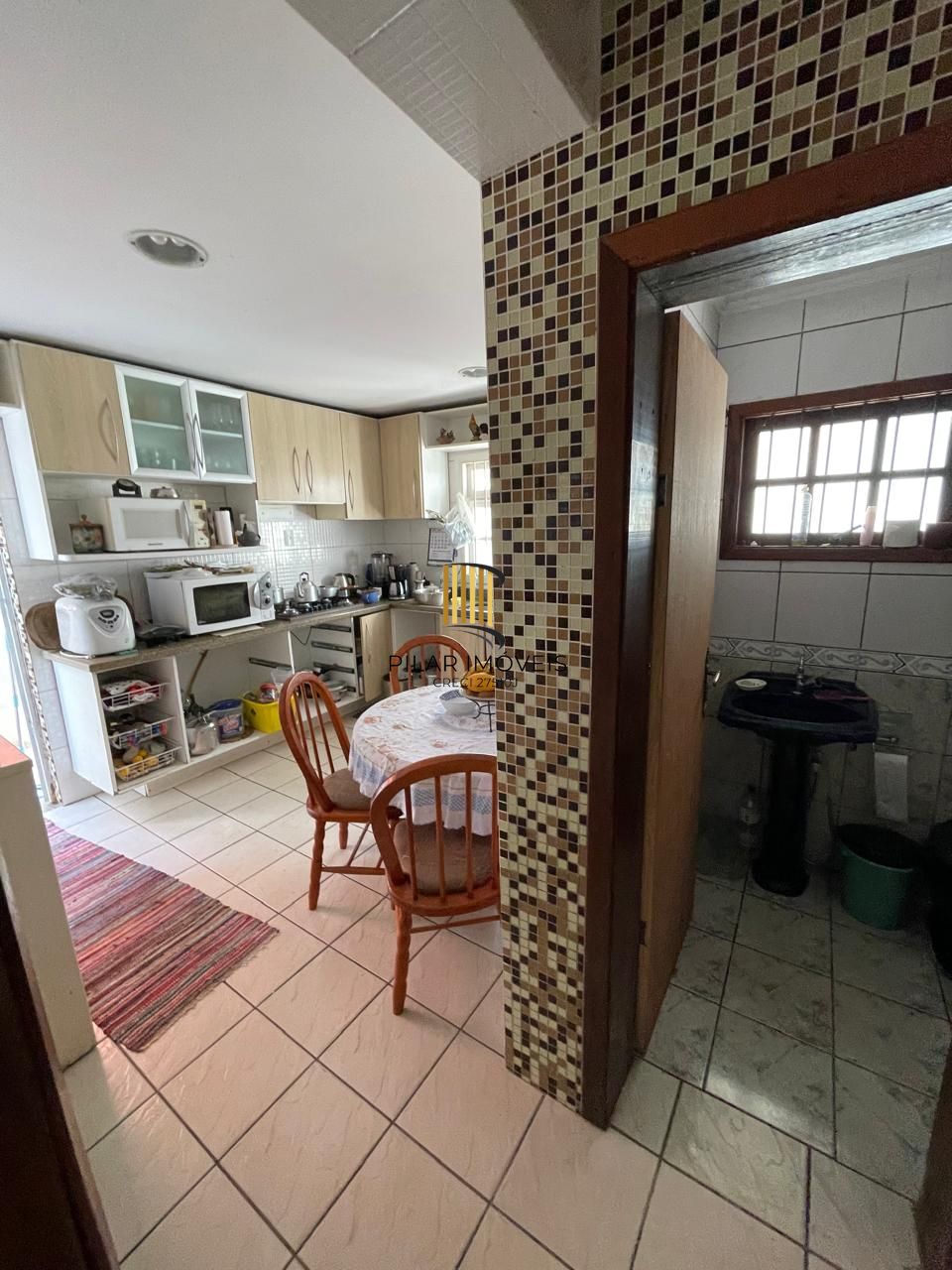 Casa 5 dormitórios no bairro Partenon